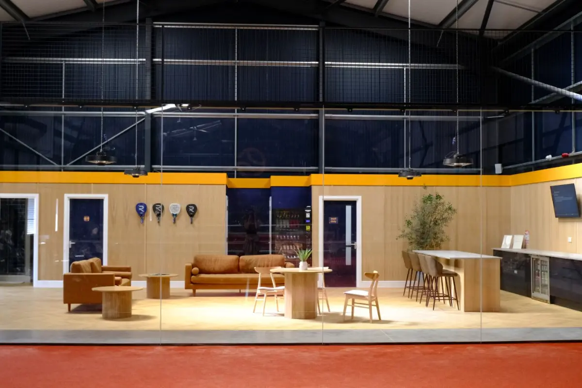 Clubhouse café and lounge seating at gotpadelclub Lincoln